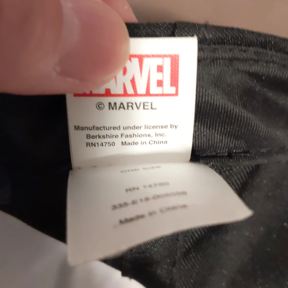 Marvel Warrior King Black Panther hat One Size Youth